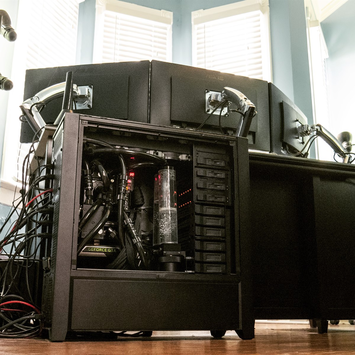 Custom PC and gaming build photo